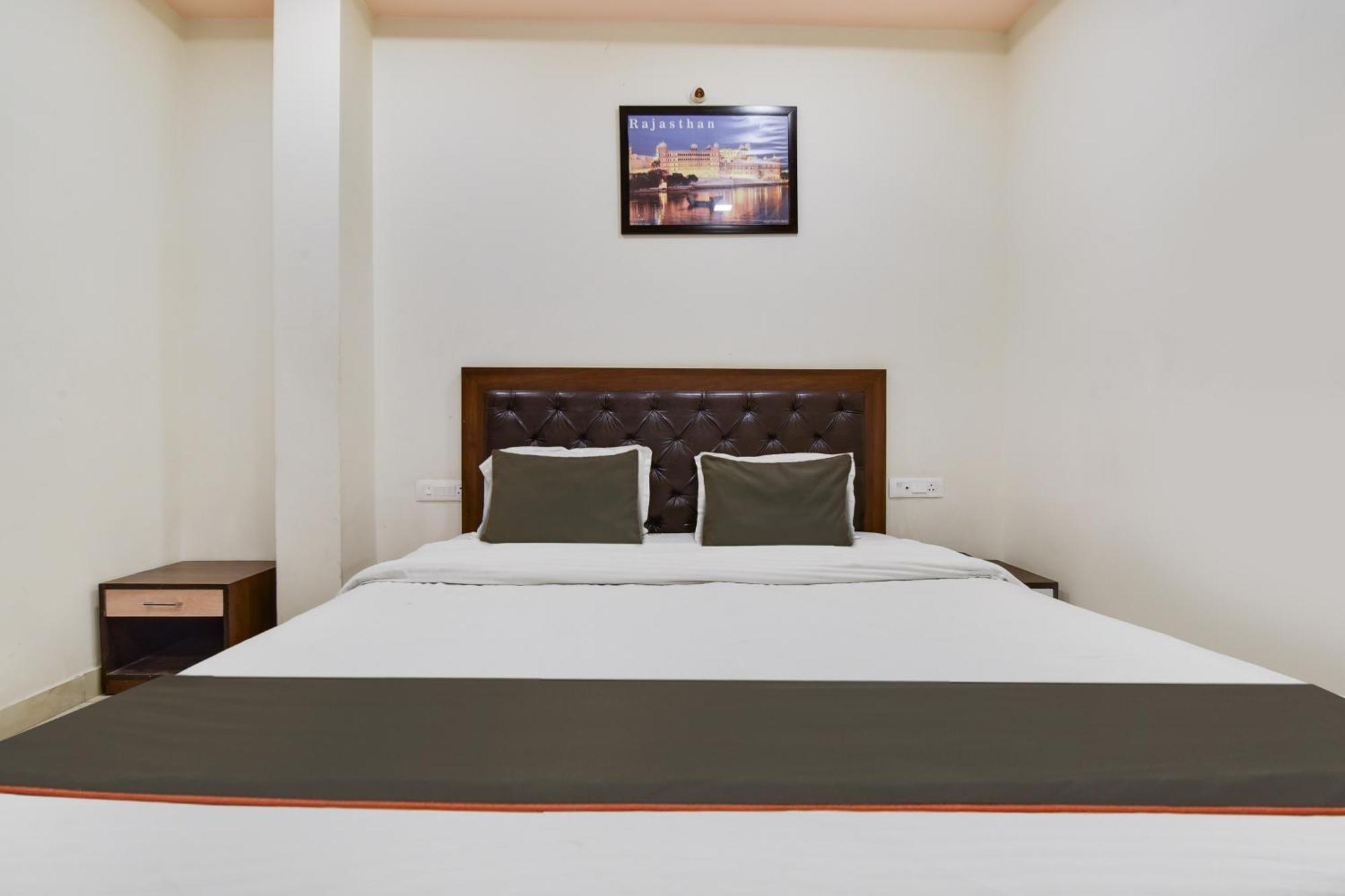 Super Hotel O Ratnam Palace 우다이푸르 외부 사진